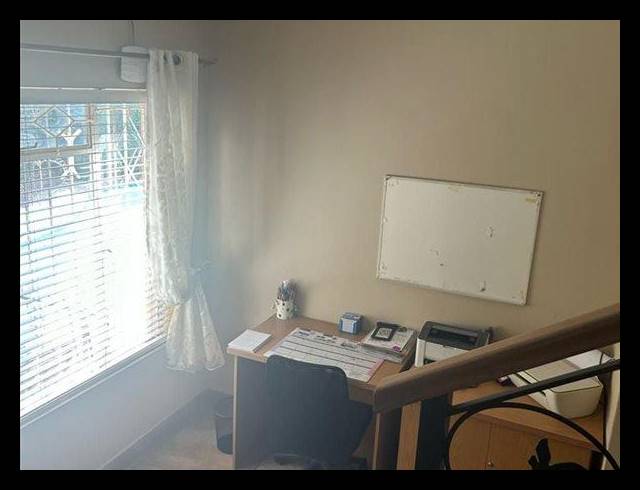 4 BEDROOM HOUSE FOR SALE IN MORGANRIDGE